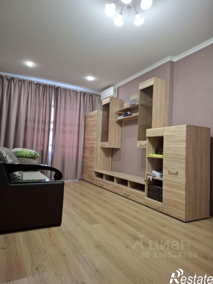 2-комн квартира ул Рыльского, 1,  д. 1