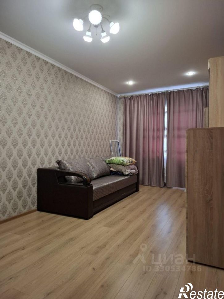 2-комн квартира ул Рыльского, 1,  д. 1