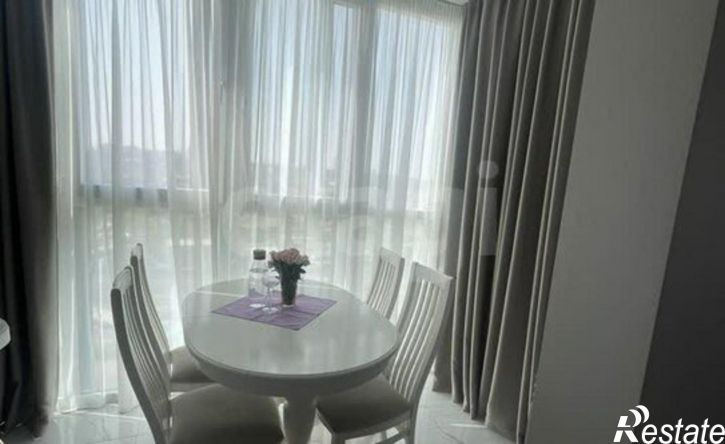 2-комн квартира пр-кт Сиверса, 32,  д. 32