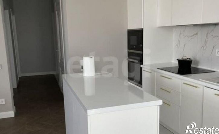 2-комн квартира пр-кт Сиверса, 32,  д. 32
