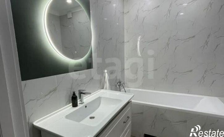 2-комн квартира пр-кт Сиверса, 32,  д. 32