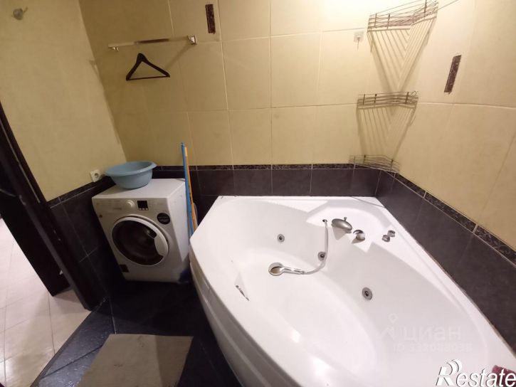 2-комн квартира ул Закруткина, 20,  д. 20