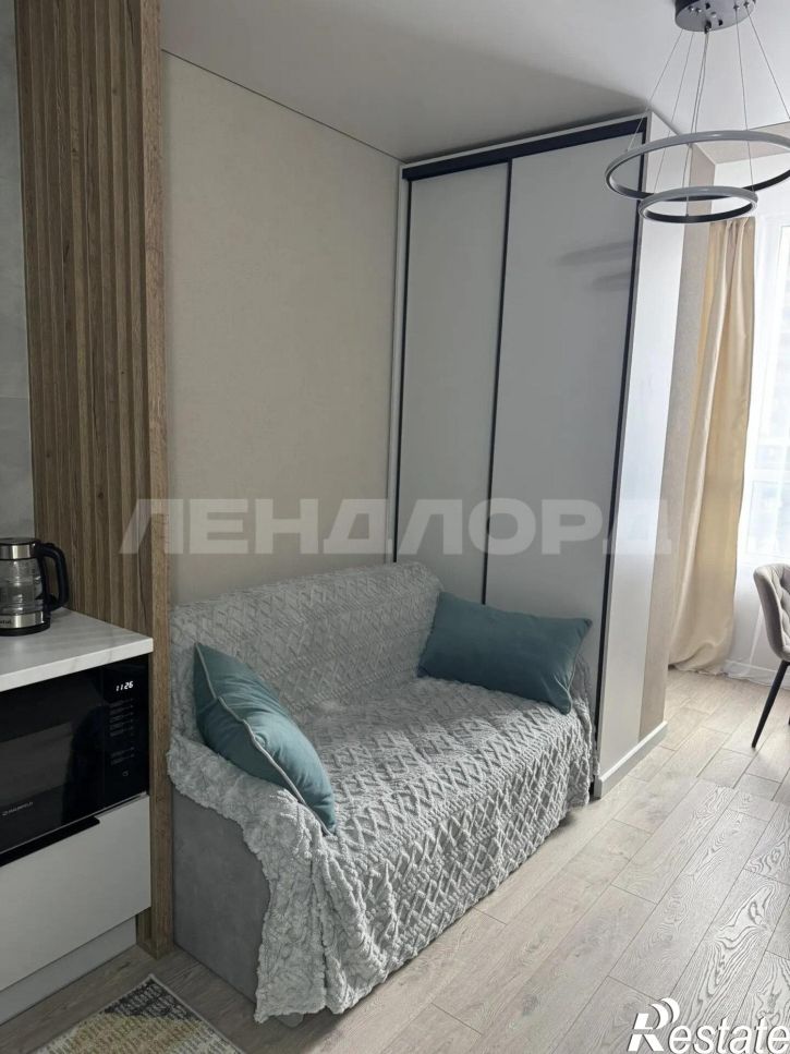 1-комн квартира улица Бориса Слюсаря, 23с2