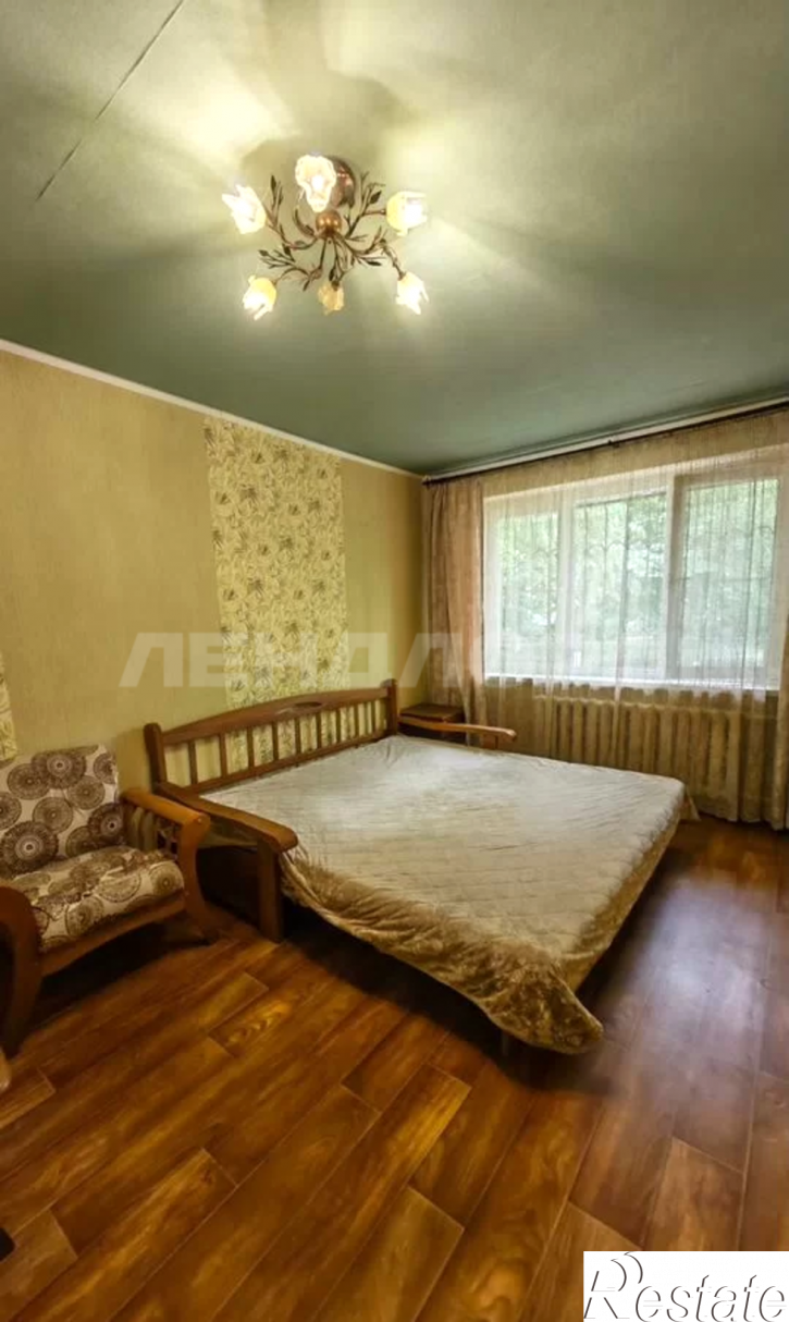 2-комн квартира улица Быковского, 3