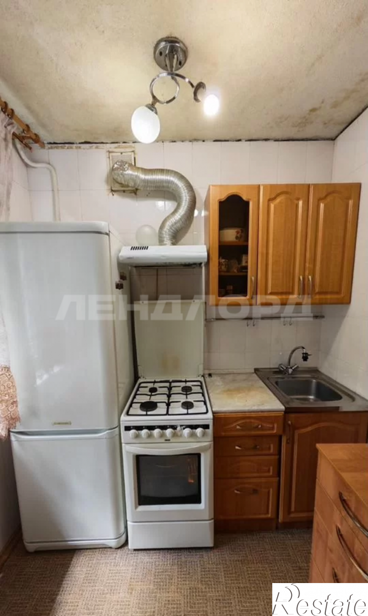 2-комн квартира улица Быковского, 3