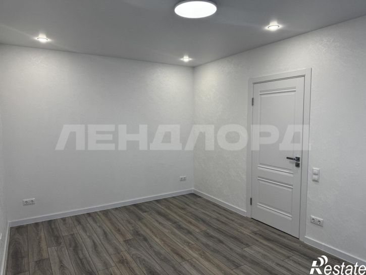 2-комн квартира улица Ткачёва, 23