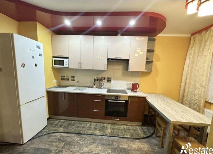 2-комн квартира ул Жмайлова, 4г,  д. 4г
