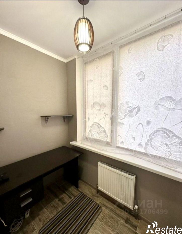 2-комн квартира ул Жмайлова, 4г,  д. 4г