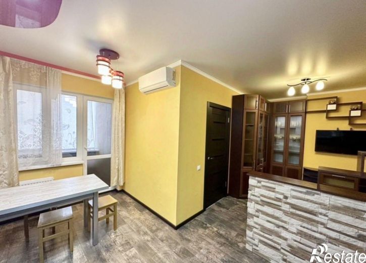 2-комн квартира ул Жмайлова, 4г,  д. 4г