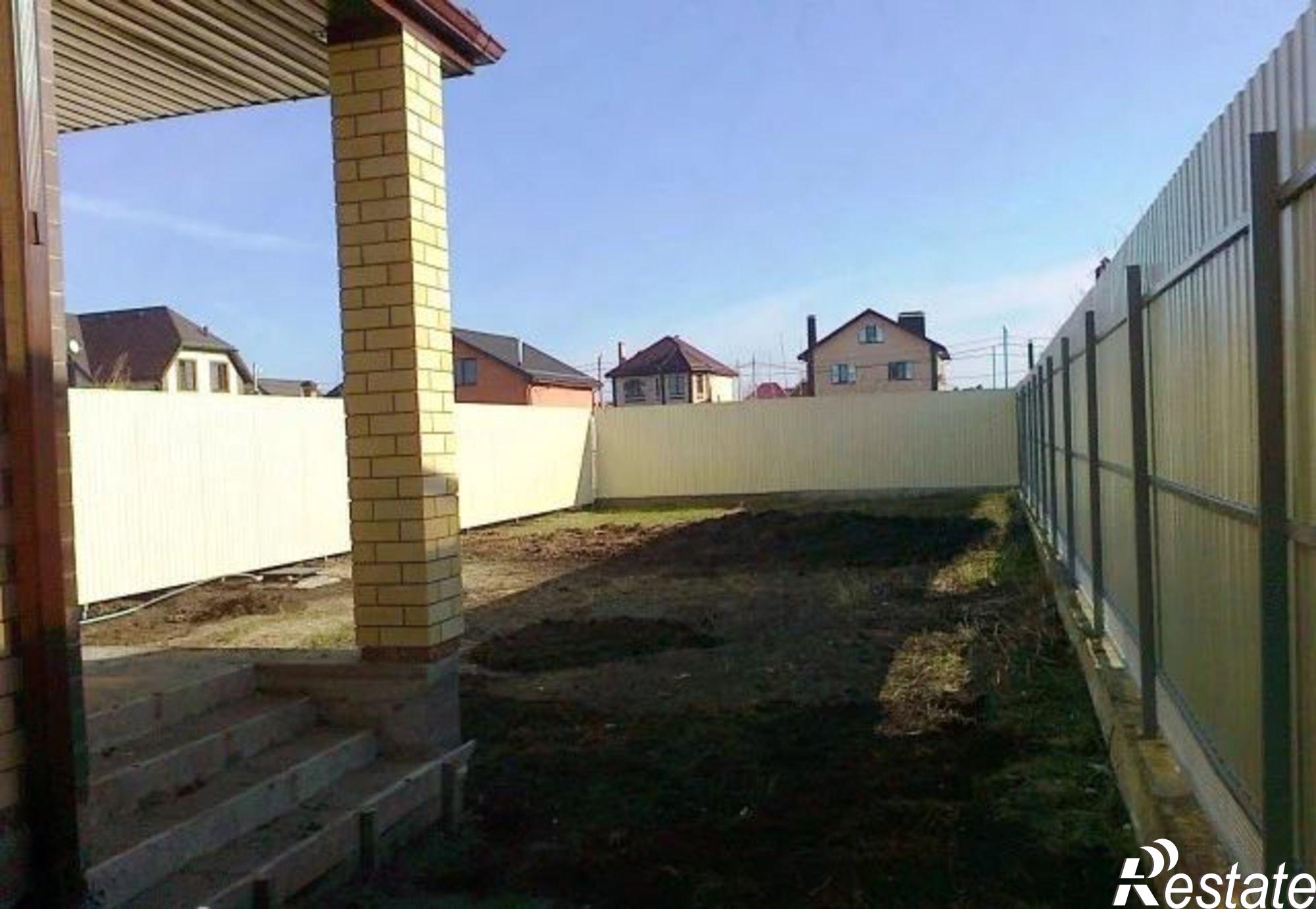 Купить дачу, дом, коттедж за 9 700 000 рублей на Петренко ул