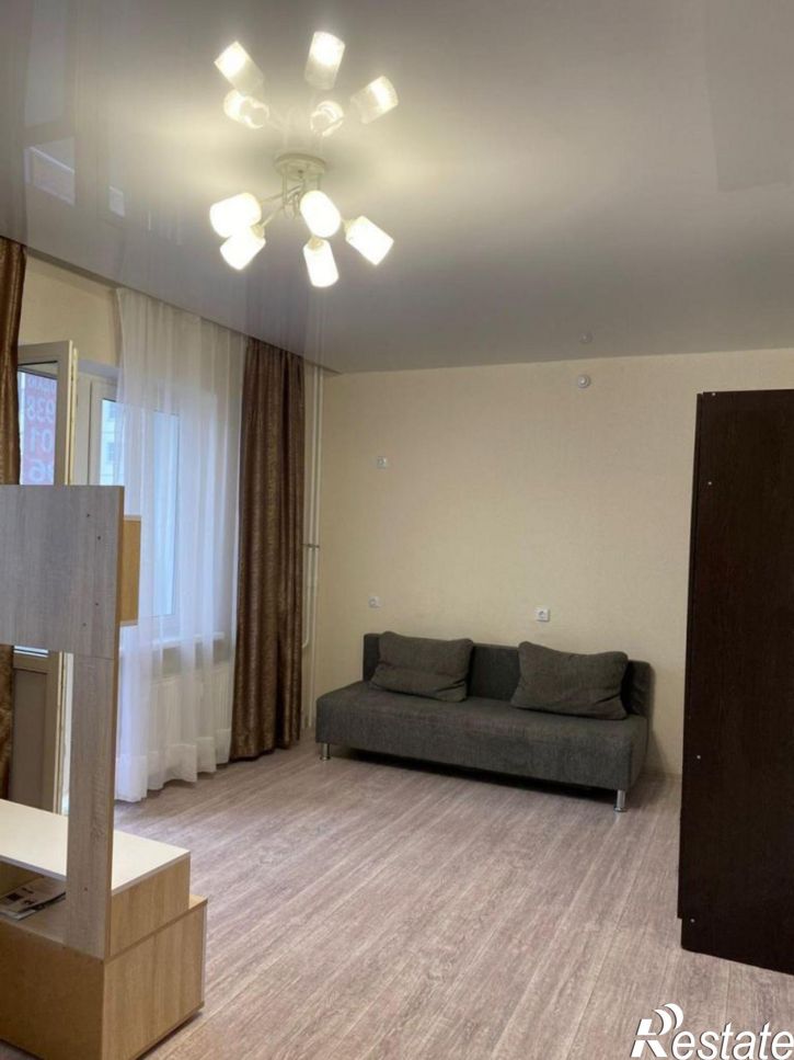 Студия Висаитова ул, 6/10