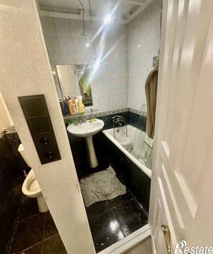 3-комн квартира ул Жмайлова, 23,  д. 23