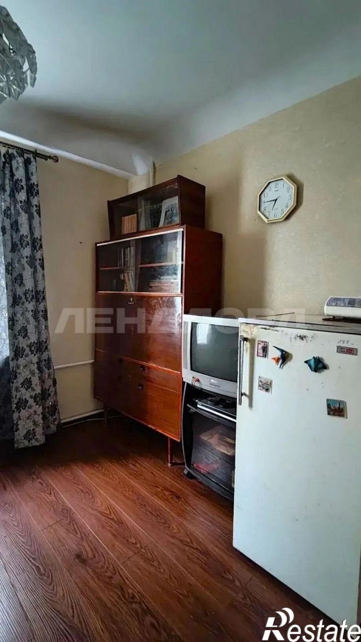 4-комн квартира улица Оганова, 15