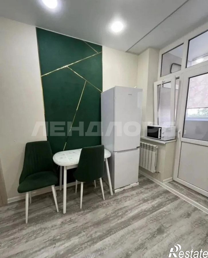 2-комн квартира улица Городовикова, 36