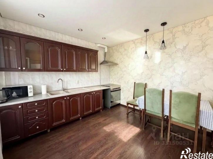 2-комн квартира Кировский пр-кт, 44,  д. 44