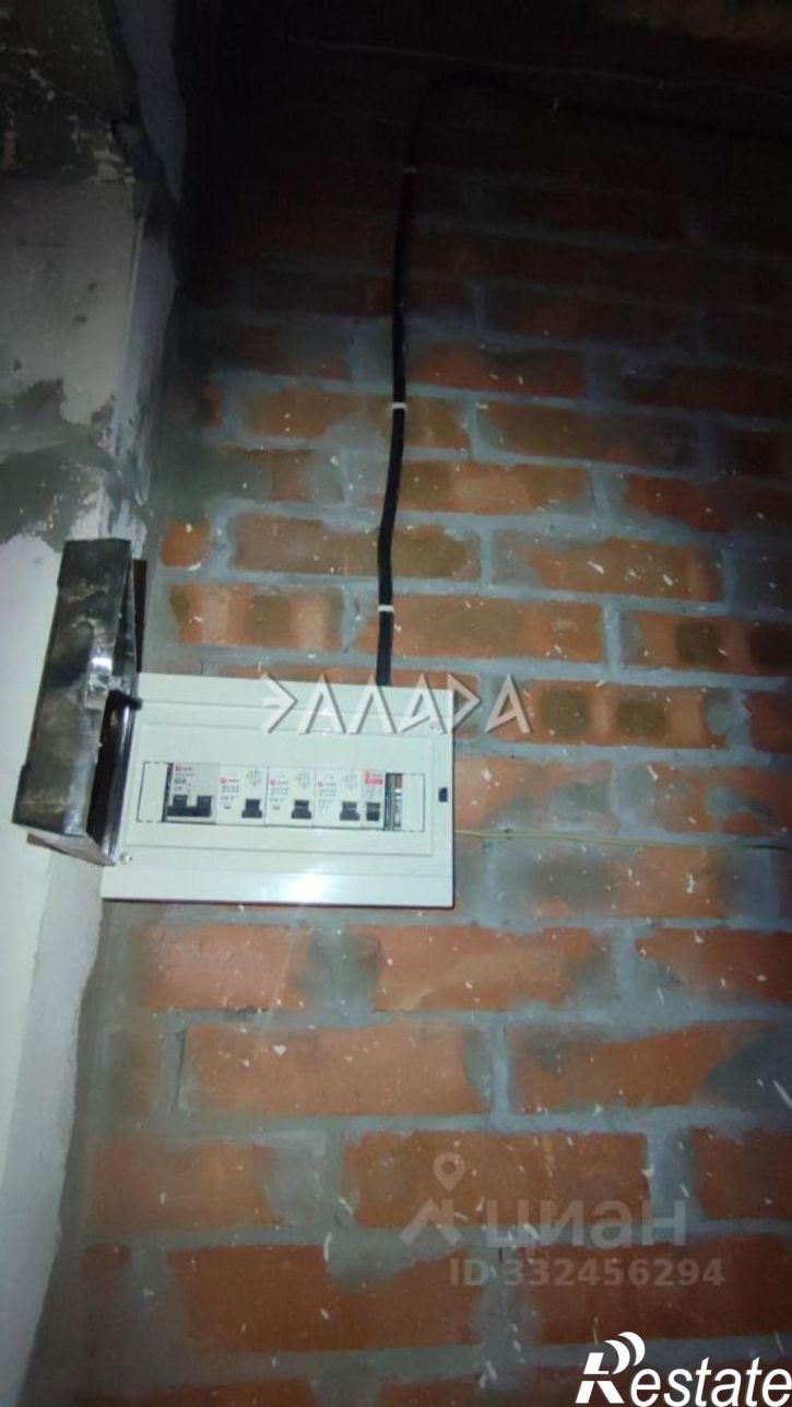 1-комн квартира Днепровский пер, 124/7,  д. 124/7