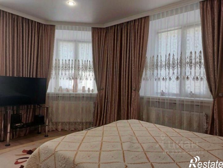 4-комн квартира ул 1-я Майская, 9,  д. 9