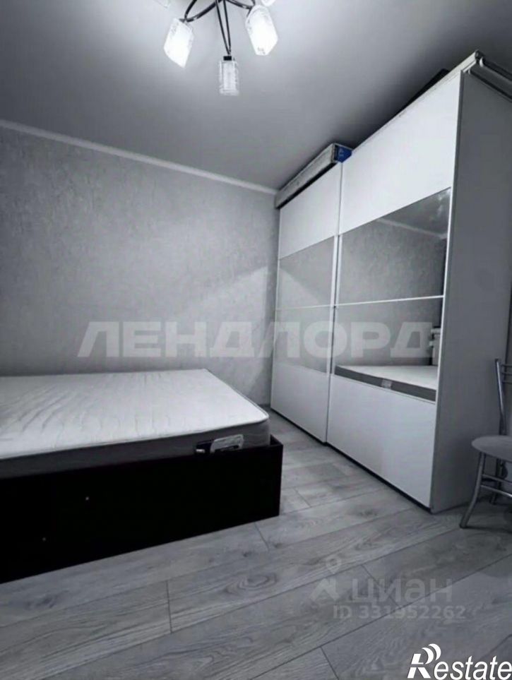 2-комн квартира ул Думенко, 11д,  д. 11д
