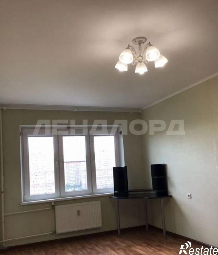 1-комн квартира улица Платона Кляты, 15