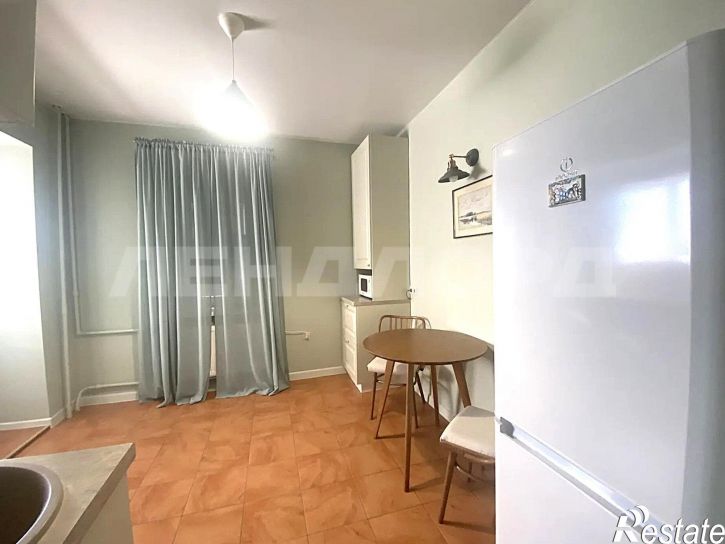 1-комн квартира улица 13-я Линия, 35