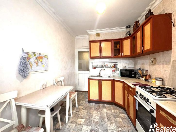 2-комн квартира проспект Королёва, 23