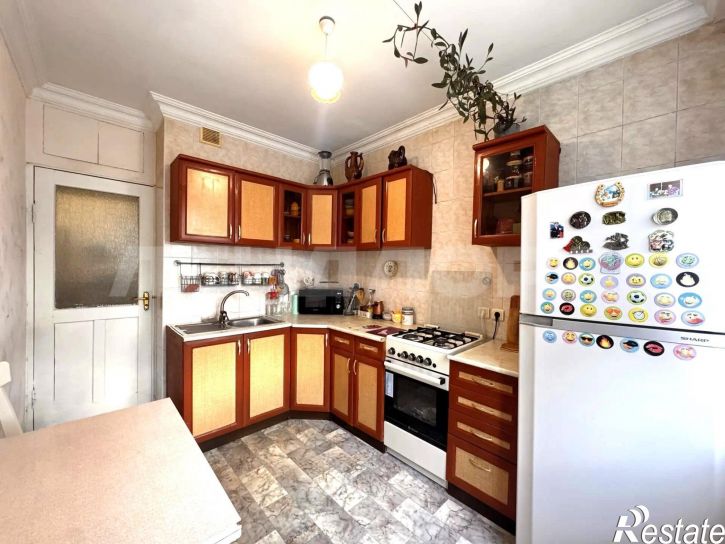 2-комн квартира проспект Королёва, 23