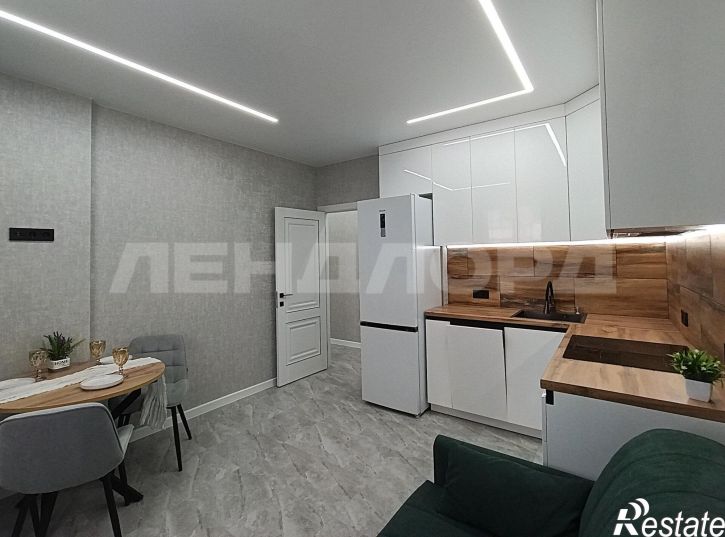 2-комн квартира улица Назарько, 2/25