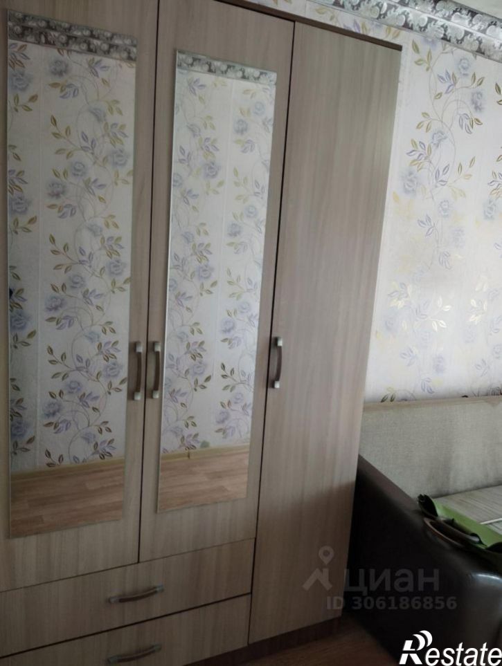 Комната ул Станиславского, 100,  д. 100