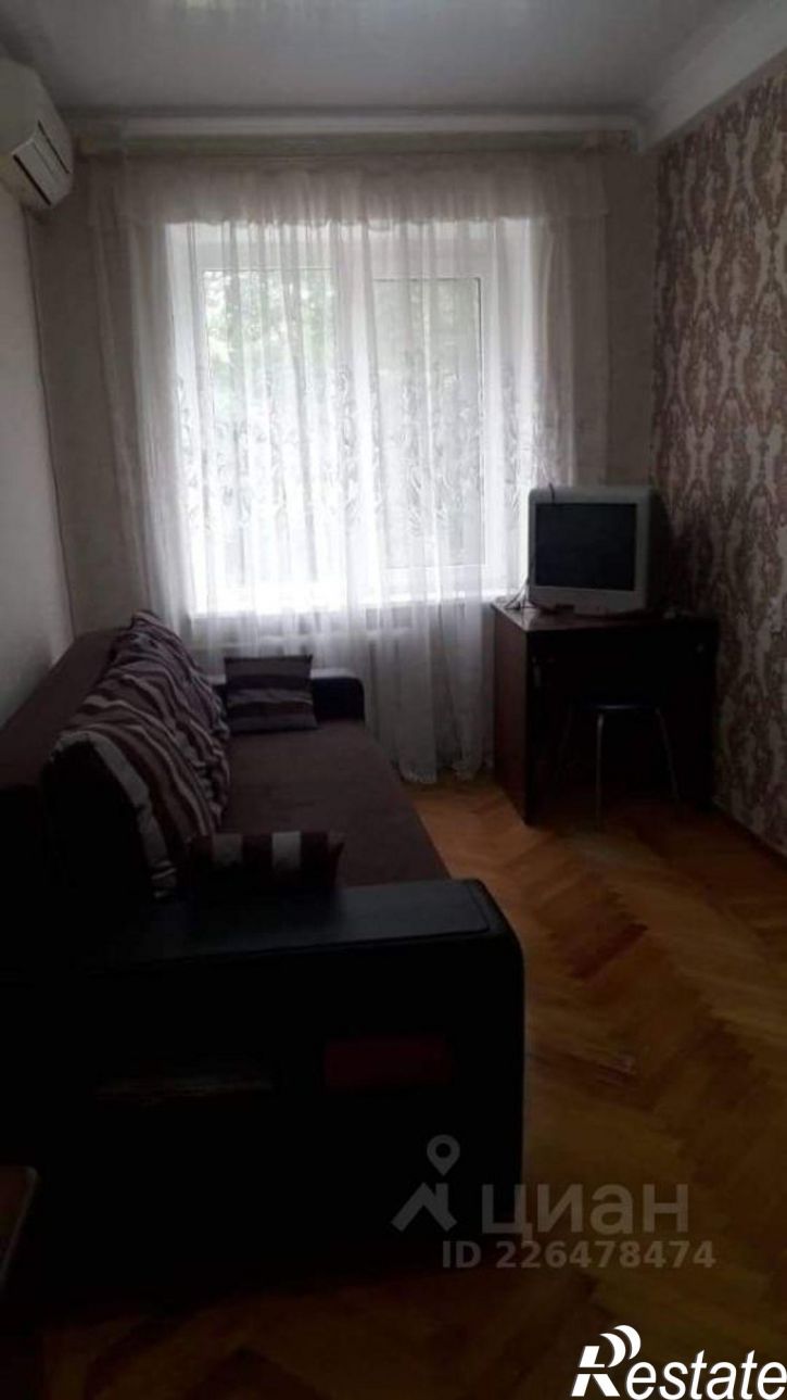 Комната ул 2-я Краснодарская, 90,  д. 90