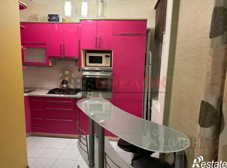 2-комн квартира ул 32-я линия, 76/10,  д. 76/10