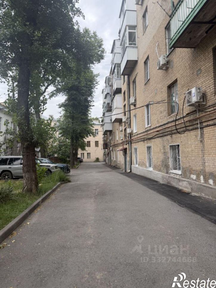 2-комн квартира ул Каяни, 10,  д. 10