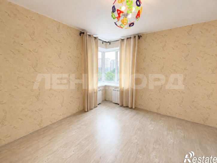 3-комн квартира улица Вересаева, 103/3