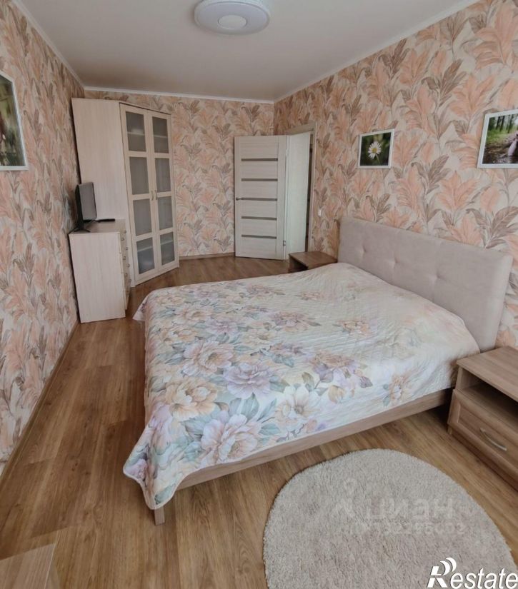 2-комн квартира пр-кт Космонавтов, 24,  д. 24