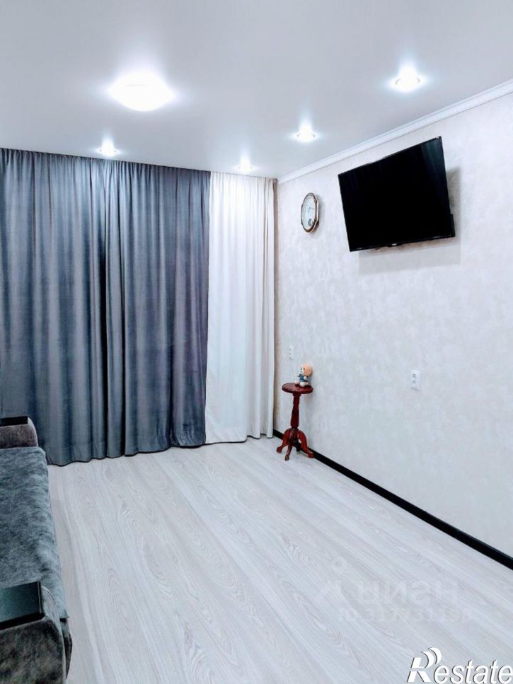 2-комн квартира ул Новаторов, 30/1,  д. 30/1