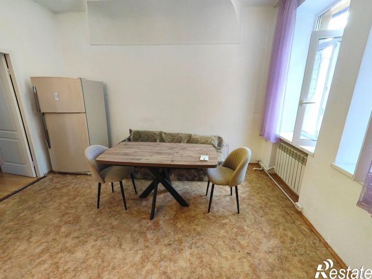 2-комн квартира Крепостной пер, 104,  д. 104