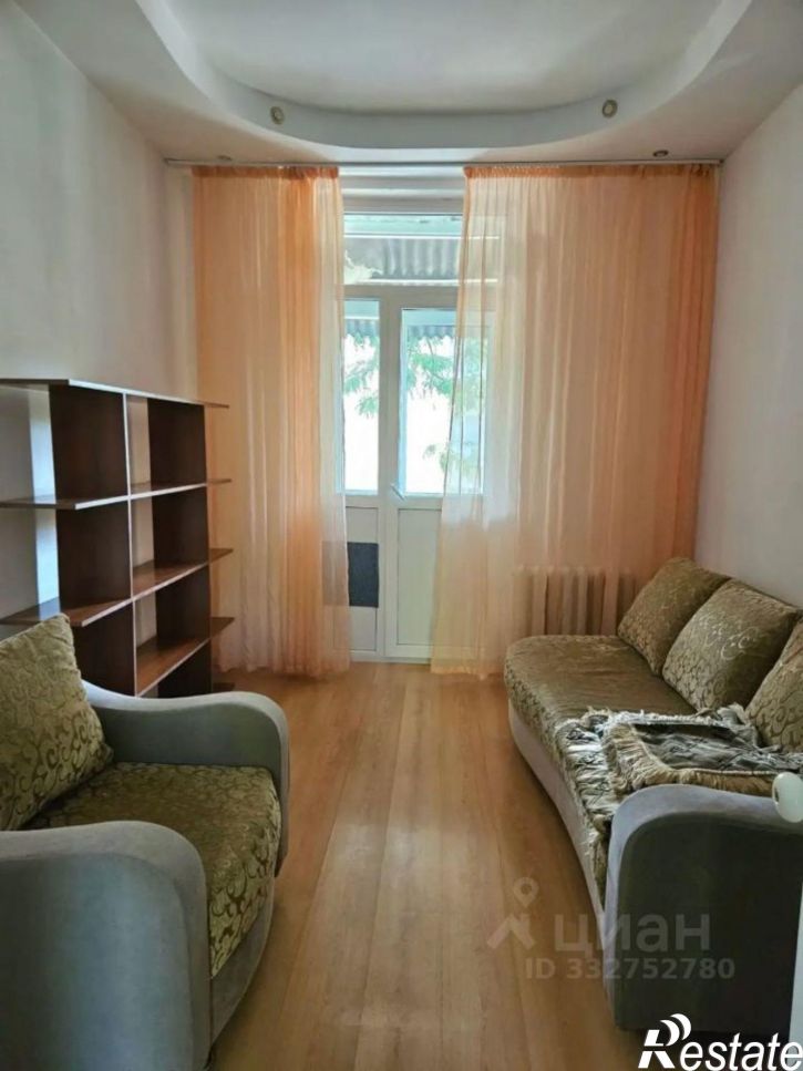 2-комн квартира Крепостной пер, 104,  д. 104