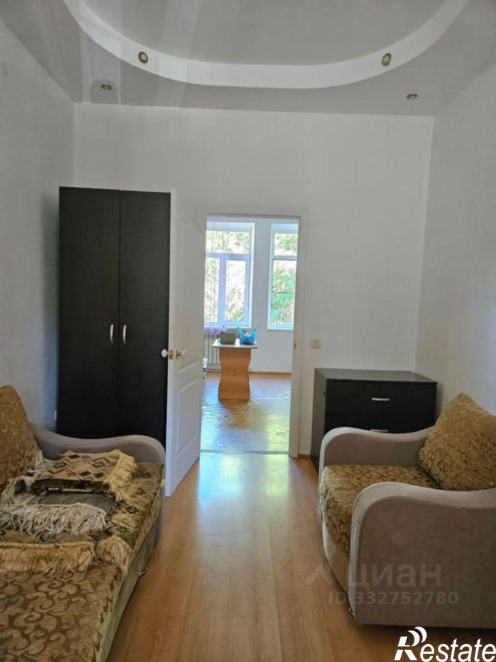 2-комн квартира Крепостной пер, 104,  д. 104