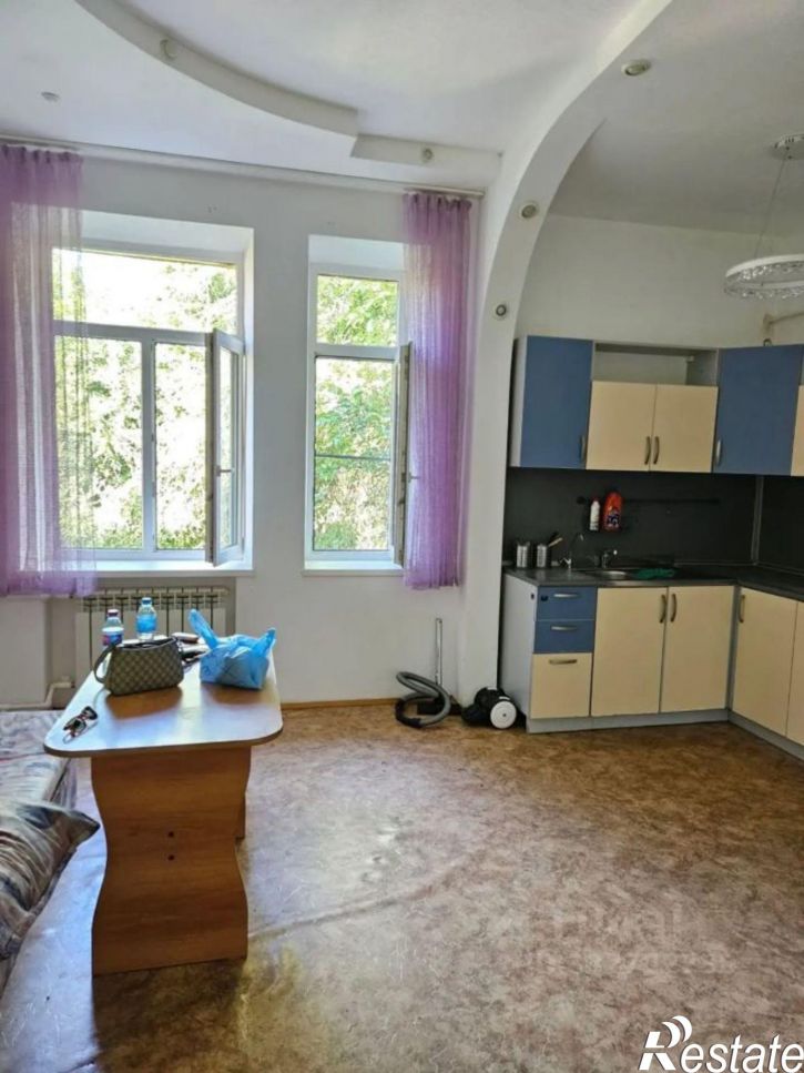 2-комн квартира Крепостной пер, 104,  д. 104
