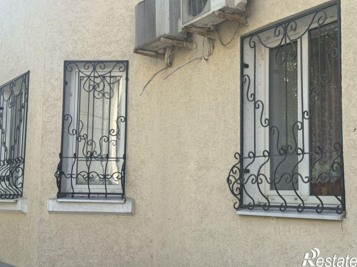 4-комн квартира ул Буйнакская, 32,  д. 32