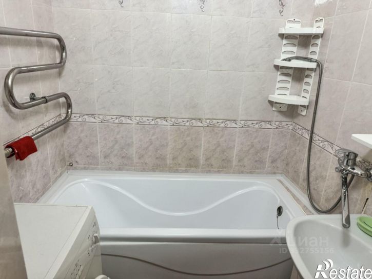 4-комн квартира ул Буйнакская, 32,  д. 32