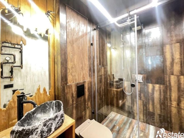 3-комн квартира Доломановский пер, 19,  д. 19