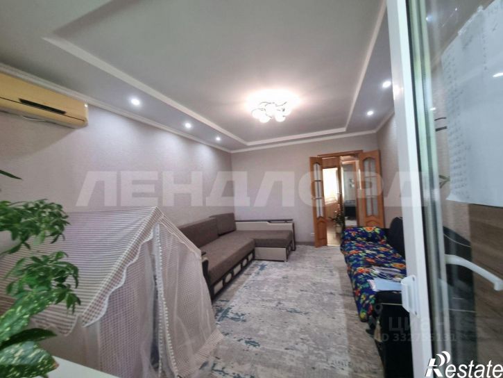 2-комн квартира ул Думенко, 11б,  д. 11б