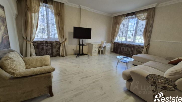 2-комн квартира пр-кт Королева, 1и,  д. 1и