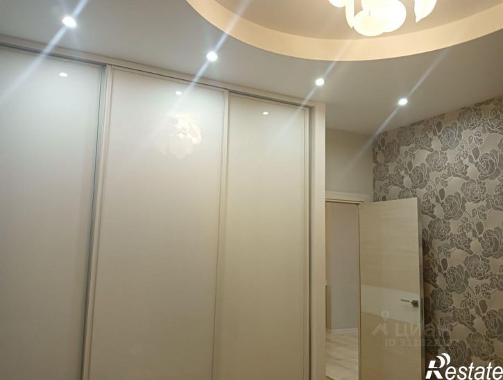 2-комн квартира Кировский пр-кт, 69,  д. 69