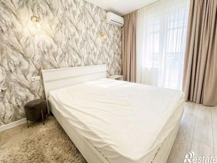 2-комн квартира ул Ларина, 45 3,  д. 45 3,  к. 3