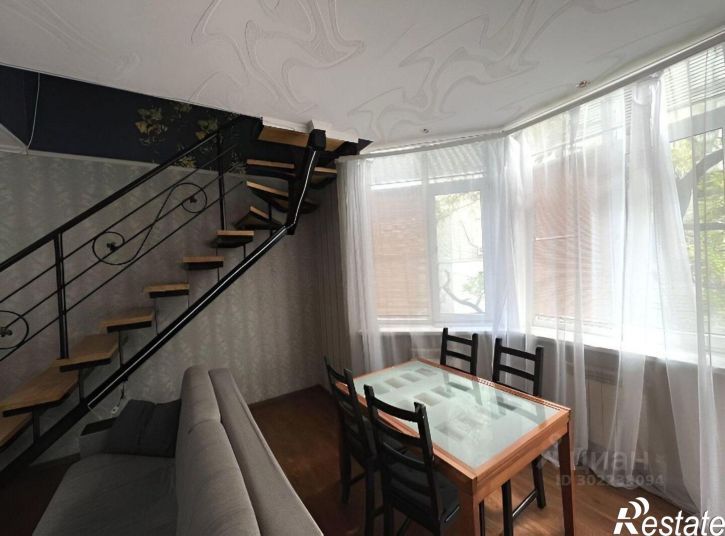 3-комн квартира Педагогический пер, 6,  д. 6