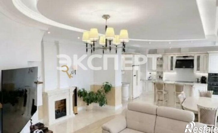 3-комн квартира ул Варфоломеева, 222А,  д. 222А
