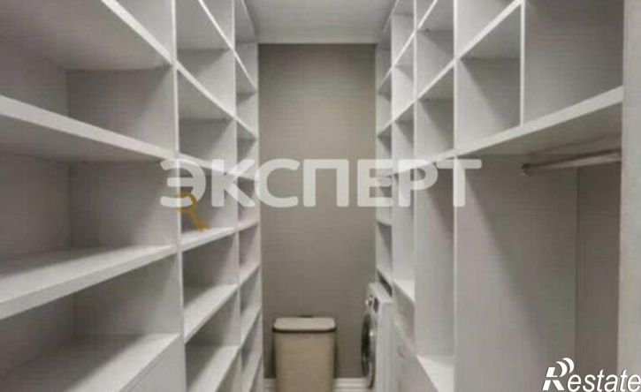 3-комн квартира ул Варфоломеева, 222А,  д. 222А