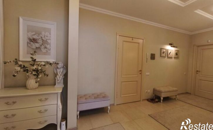 3-комн квартира пр-кт Космонавтов, 37,  д. 37