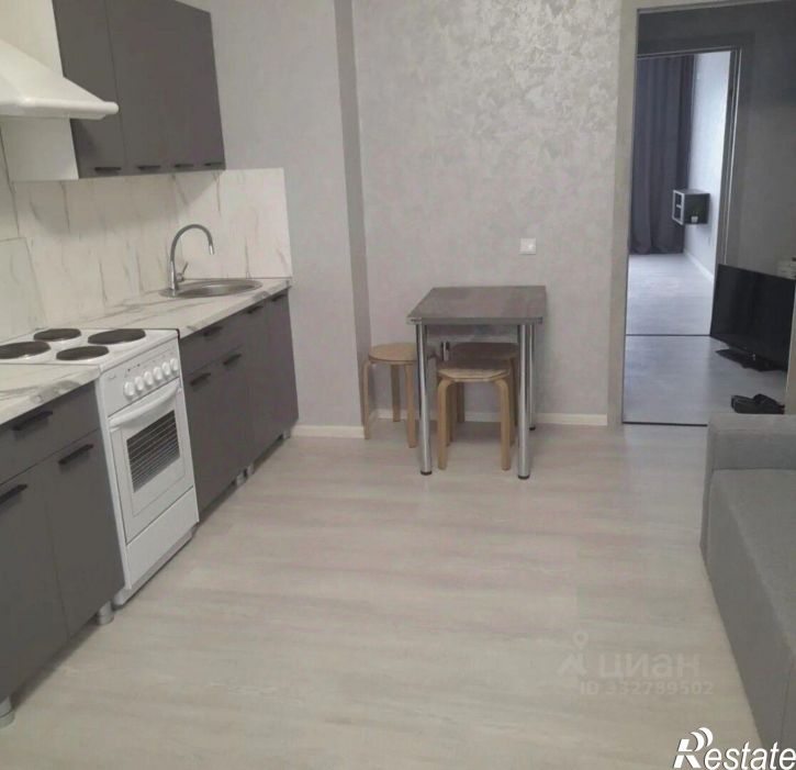 1-комн квартира ул Висаитова, 10,  д. 10